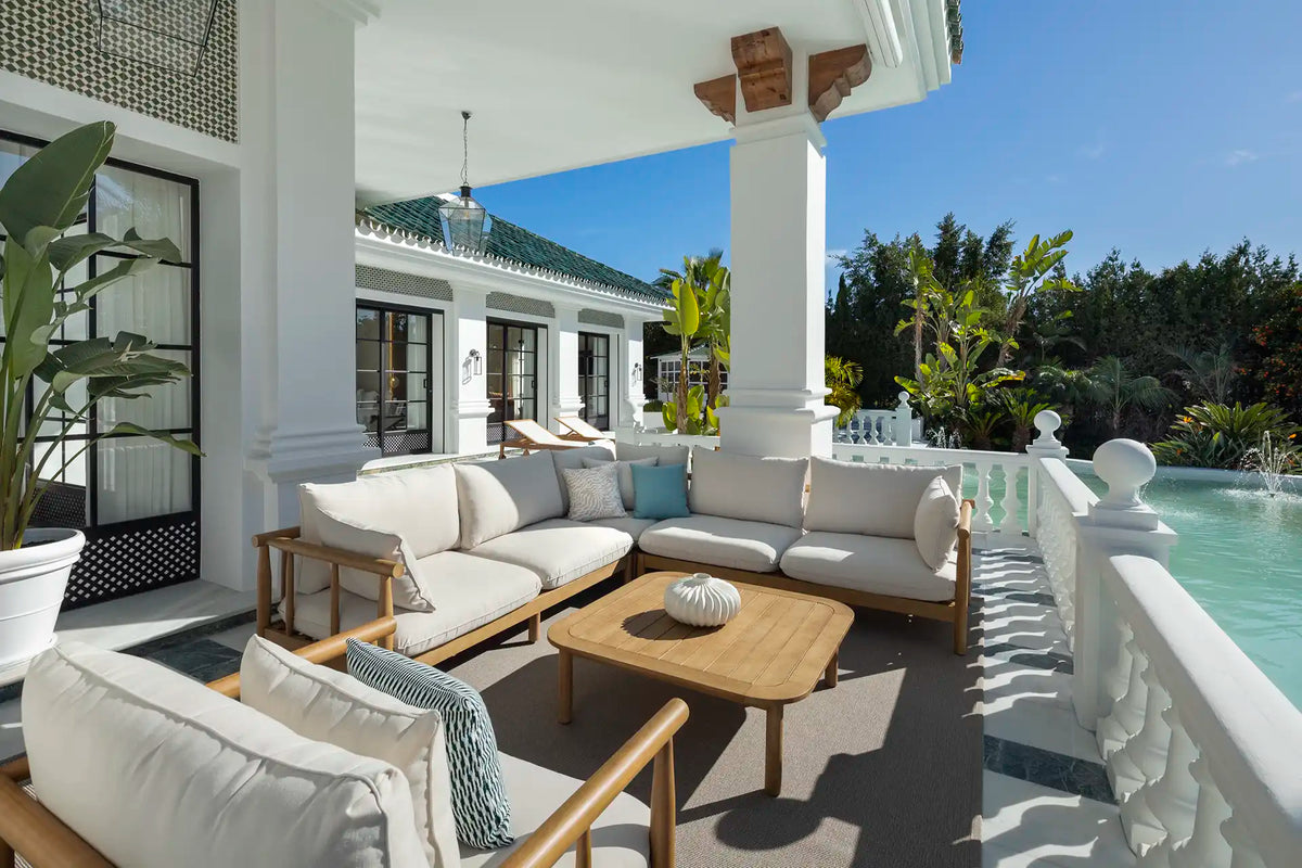 10-bed Villa Alhambra