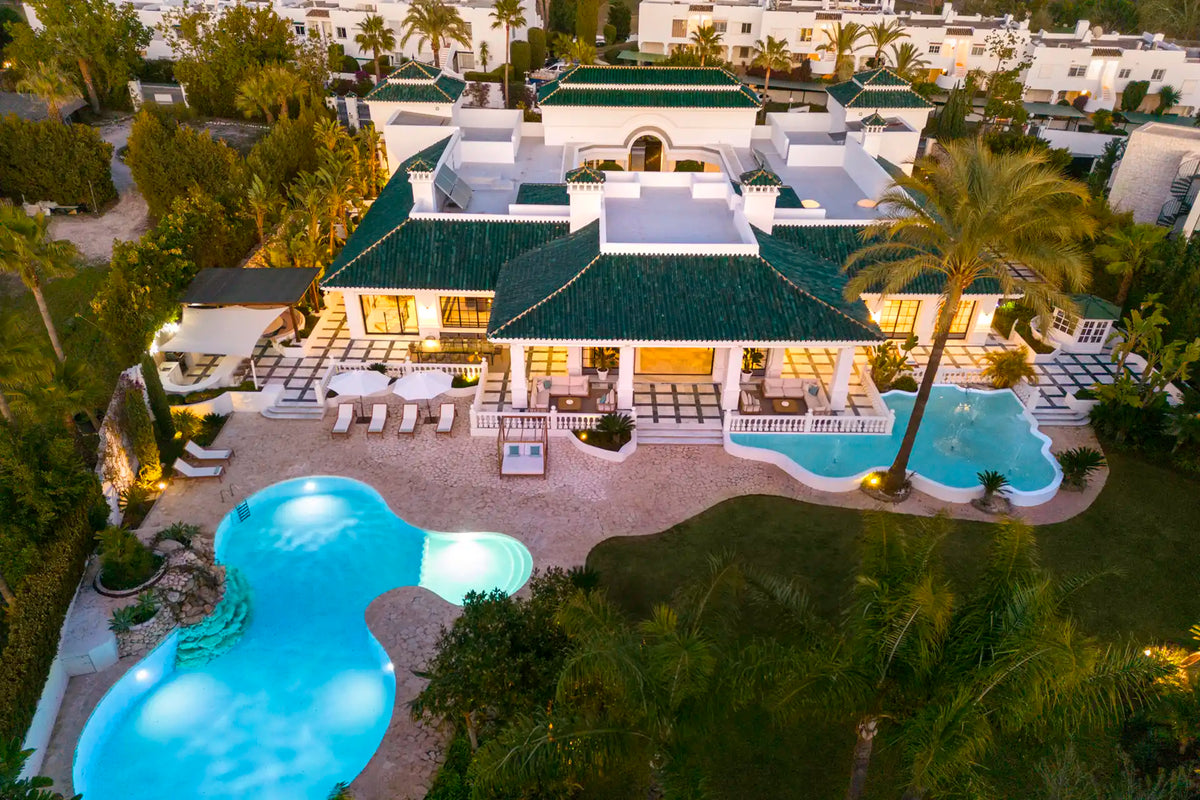 10-bed Villa Alhambra