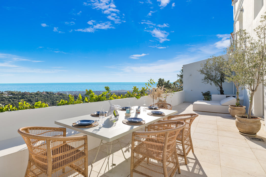 Casa La Heredia, 3-bed townhouse in Benahavis, near Marbella – photo 1