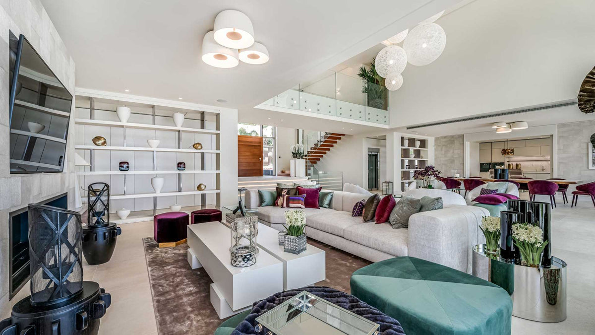 5-Bed Villa Los Angeles