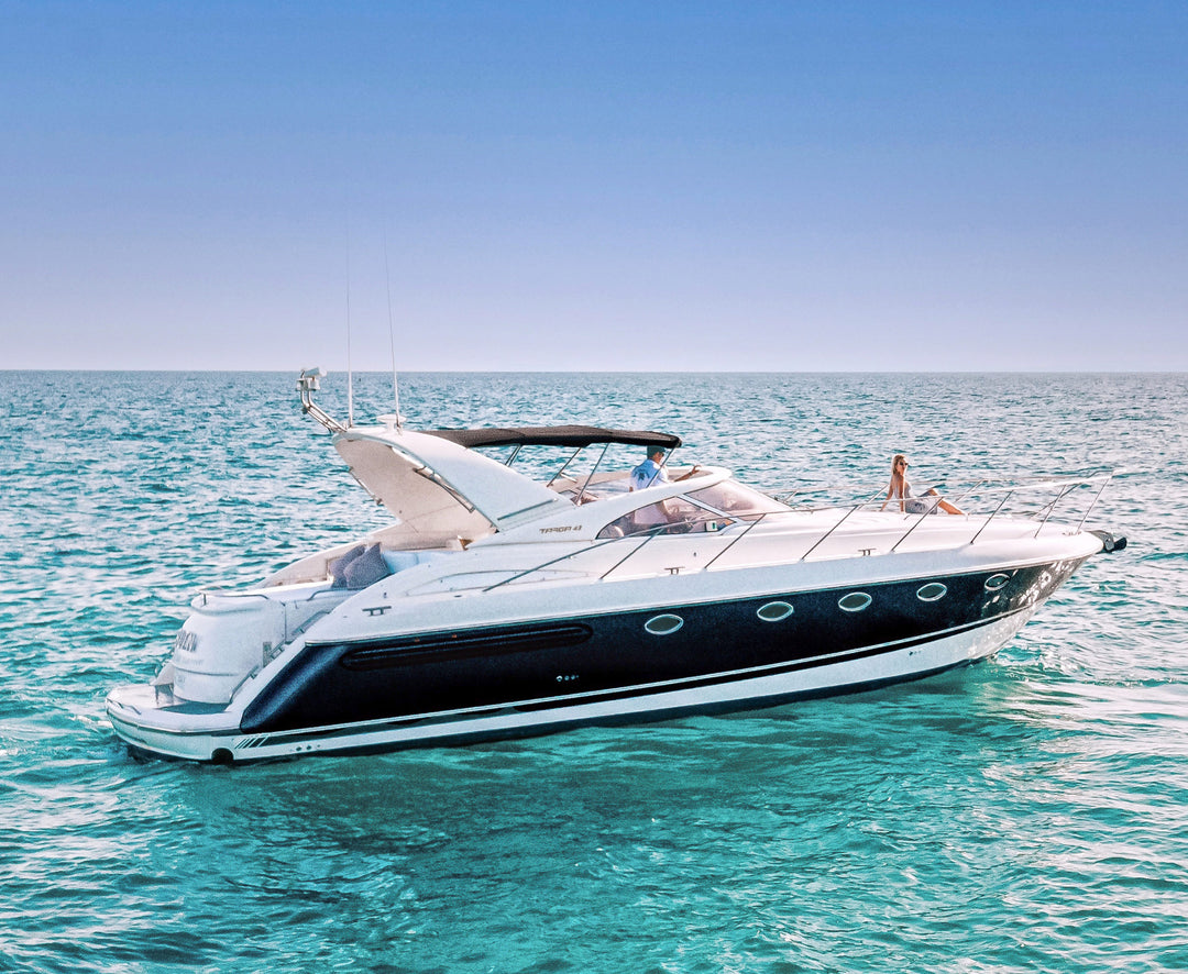 Fairline motor yacht charter in Marbella