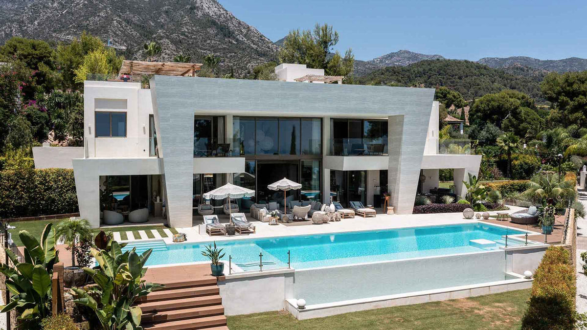 5-Bed Villa Los Angeles