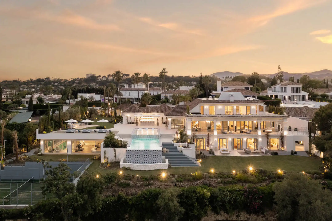 Villa Azur, 7-bed villa in Nueva Andalucia, Marbella – photo 1