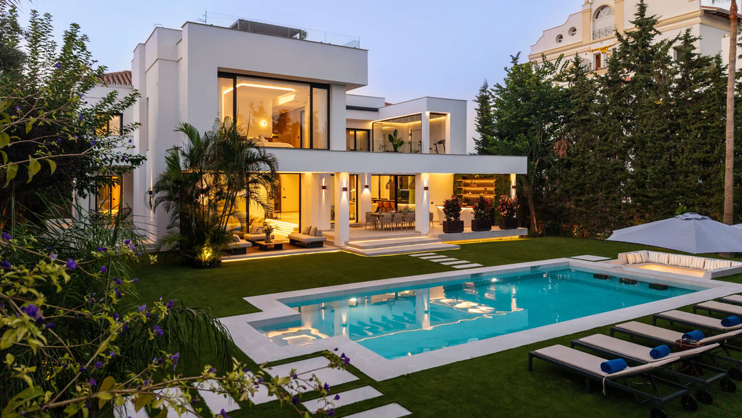 Villa Confort, 7-bed villa in Estepona, near Marbella – photo 1