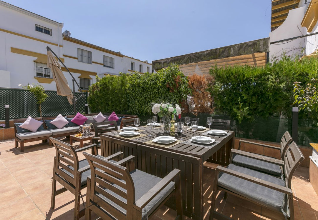Casa El Olivo, 6-bed townhouse on the Golden Mile, Marbella – photo 1