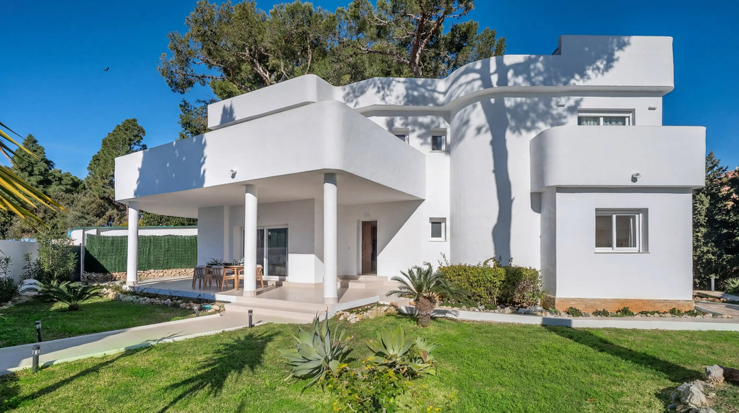 Villa Ulises, 4-bed villa in Artola, Marbella – photo 1