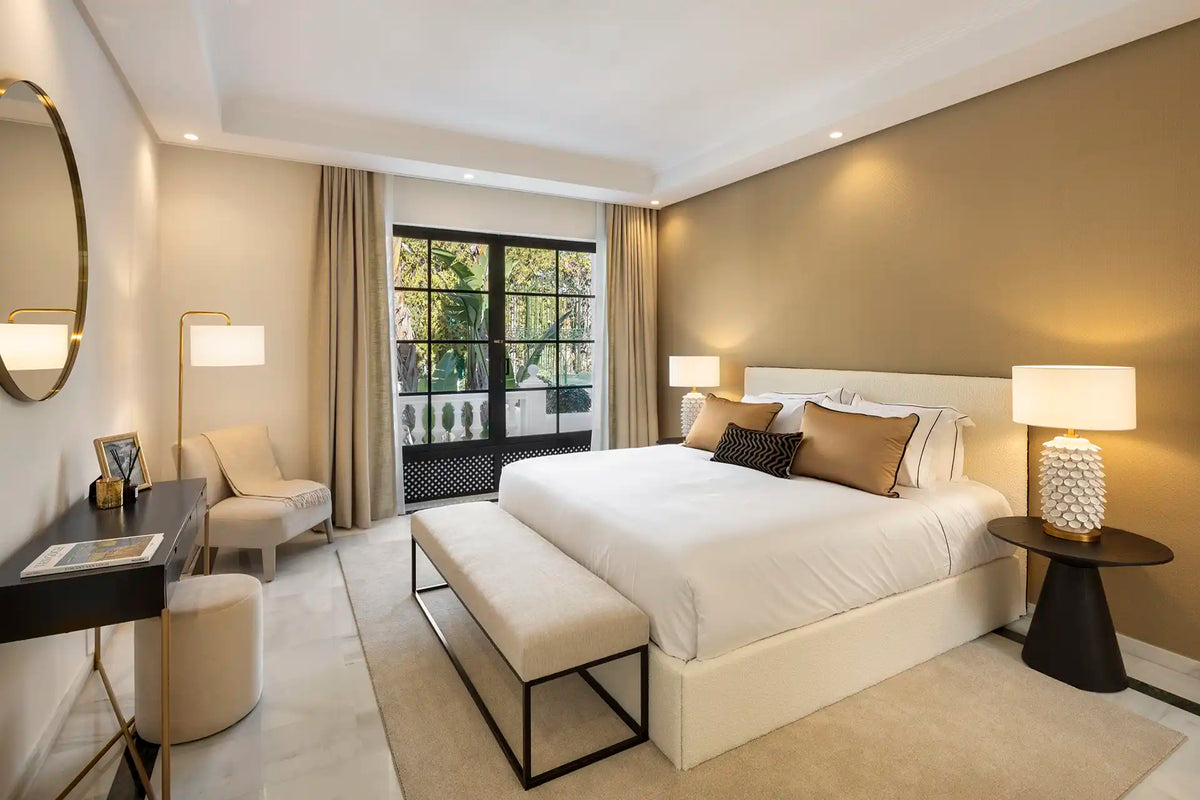 10-bed Villa Alhambra