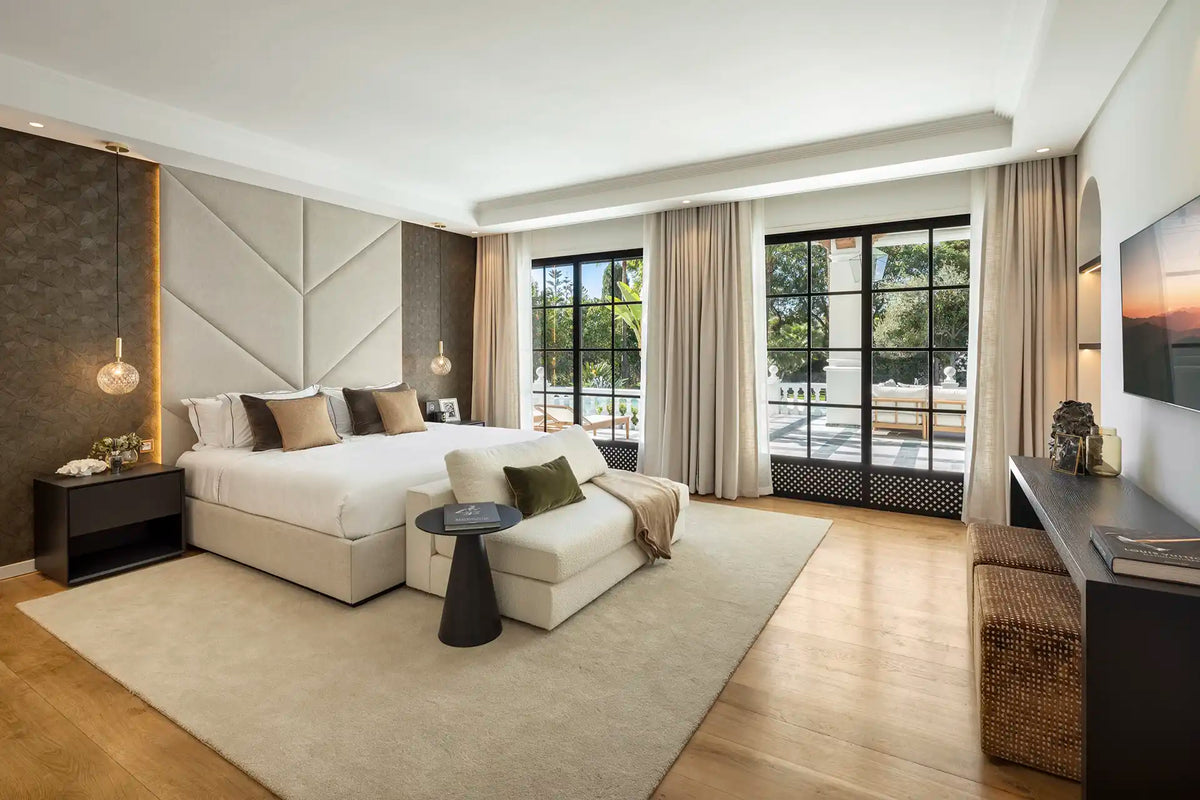10-bed Villa Alhambra
