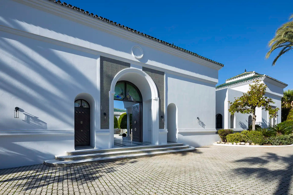 10-bed Villa Alhambra