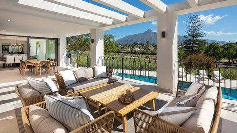 5-Bed Villa Mercedes