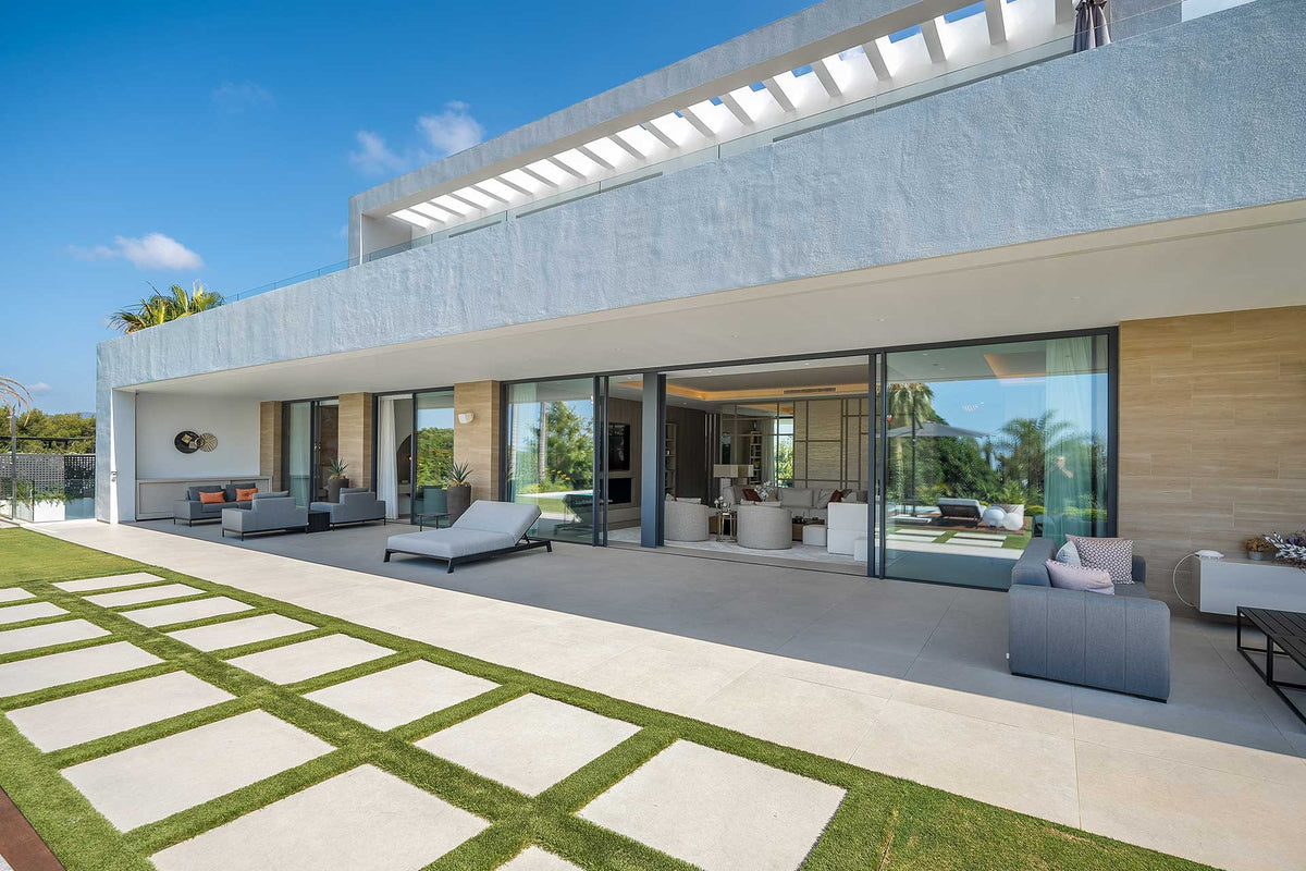 8-Bed Villa Mirage