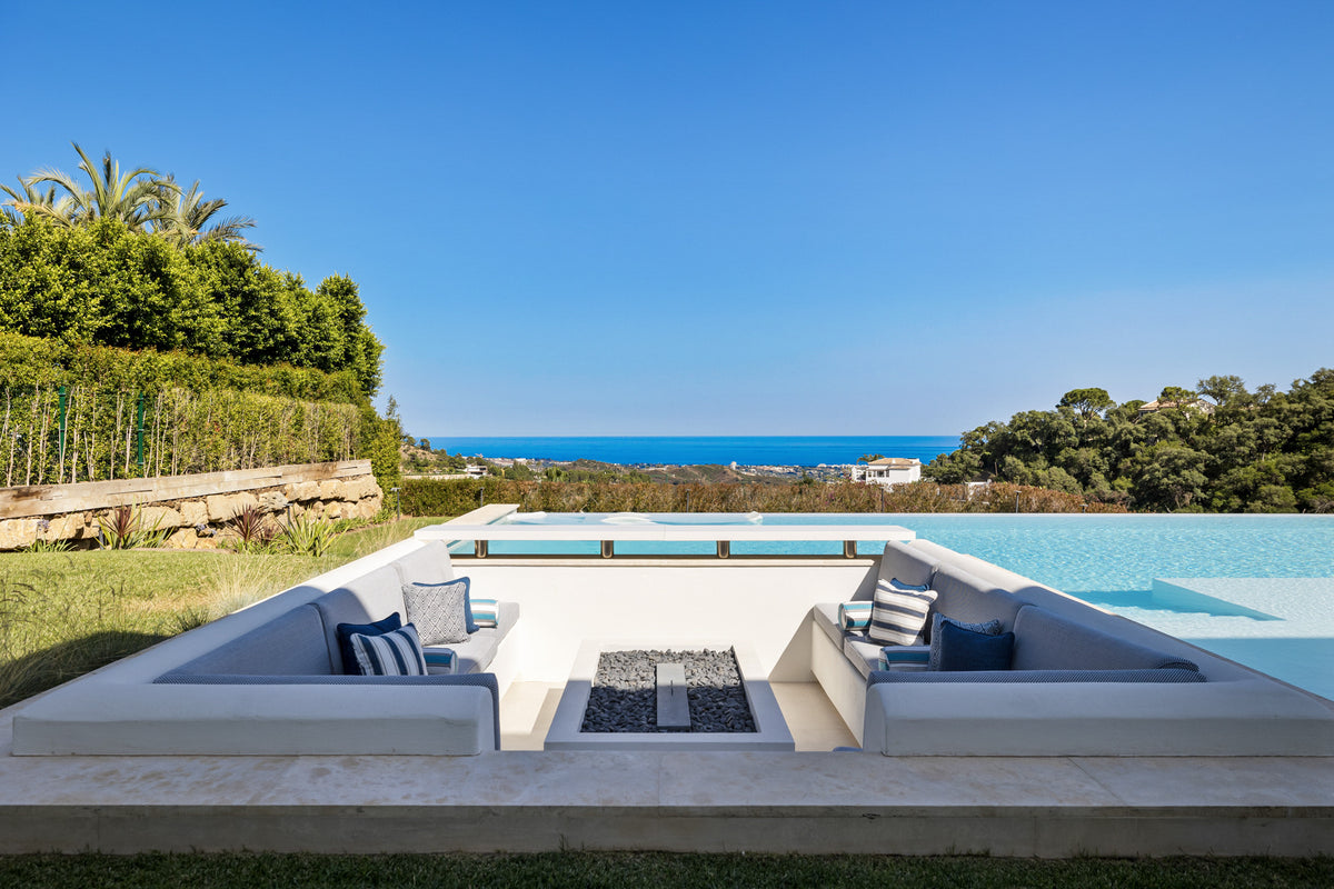 7-Bed Villa Elysium