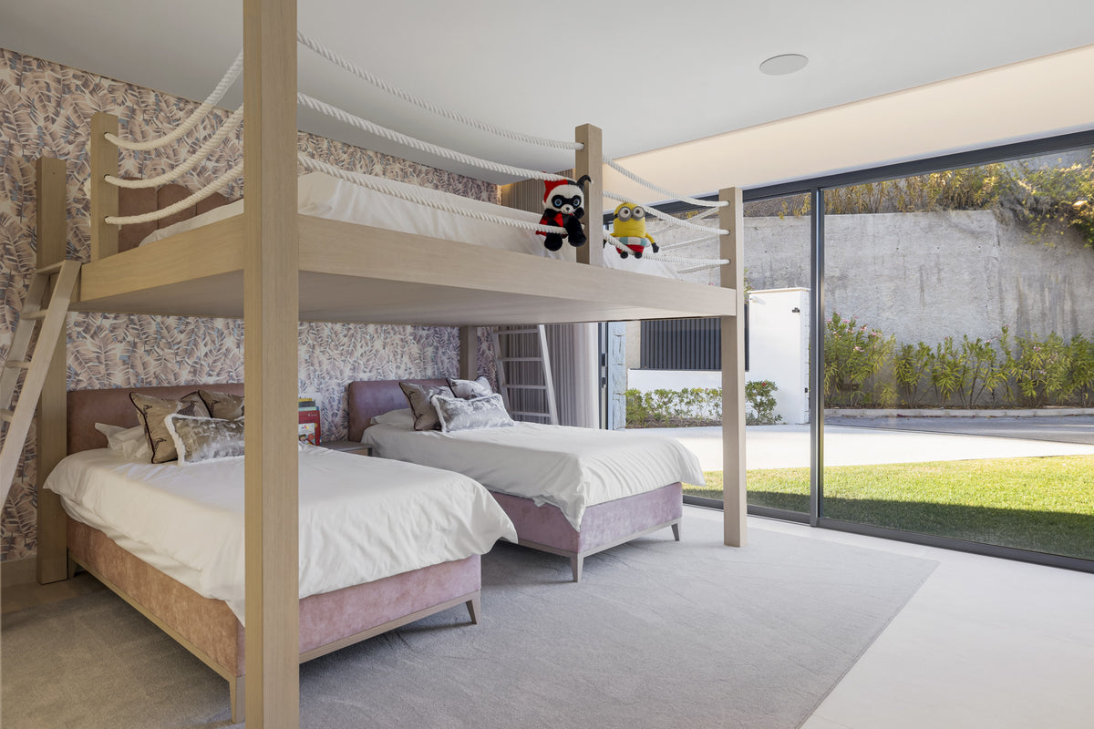 7-Bed Villa Elysium