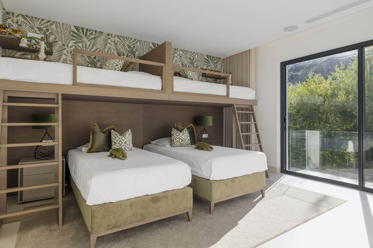 7-Bed Villa Elysium
