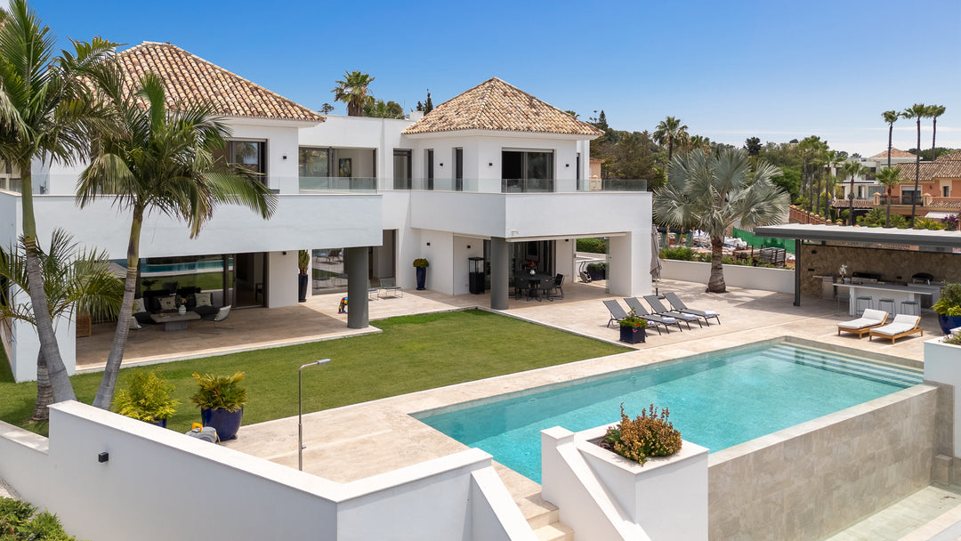 Villa Mocca, 6-bed villa in Los Monteros, Marbella – photo 1