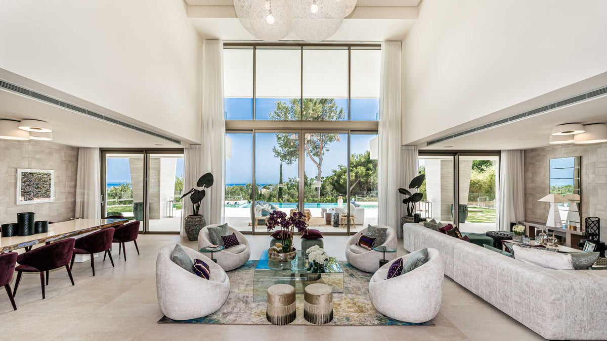 5-Bed Villa Los Angeles