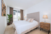2-Bed Manzana Pool