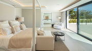 5-Bed Villa Mercedes