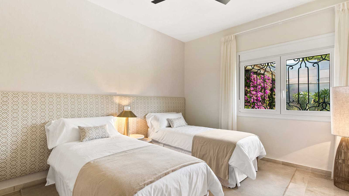 5-Bed Villa La Concha