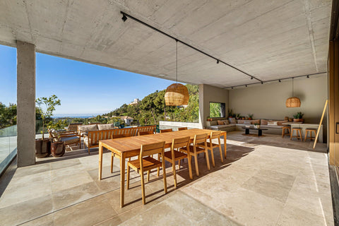 5-Bed Villa Discreta