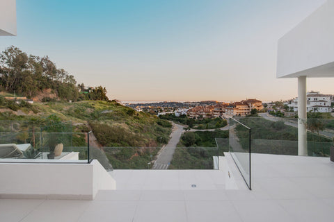 2-Bed Manzana Pool