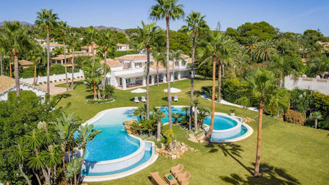 7-bed Villa Sana(beachfront)