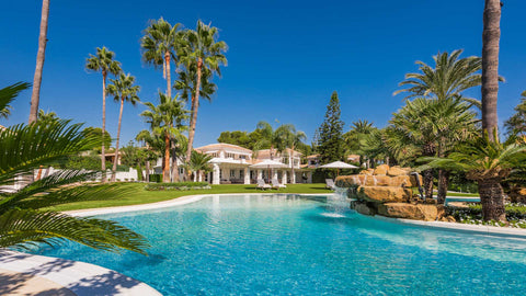 7-bed Villa Sana(beachfront)