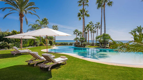 7-bed Villa Sana(beachfront)