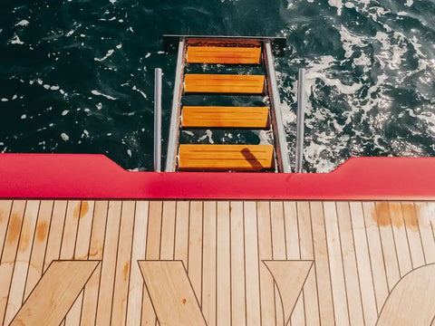 Sports Yacht