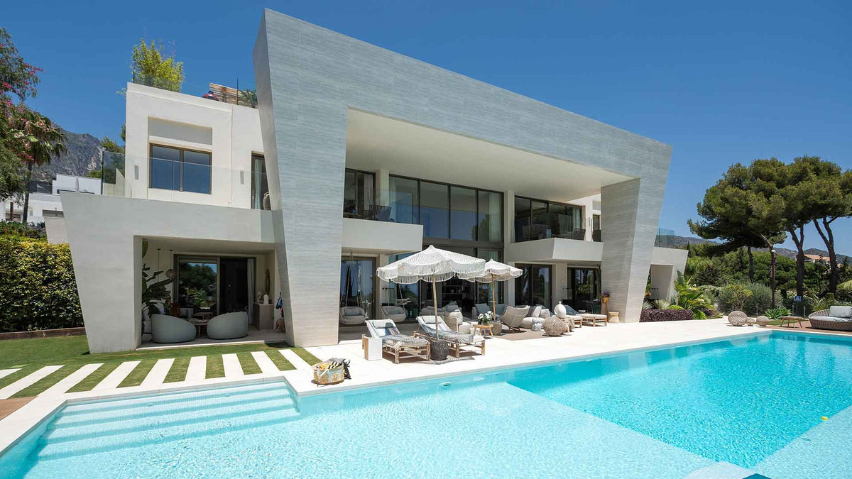 5-Bed Villa Los Angeles