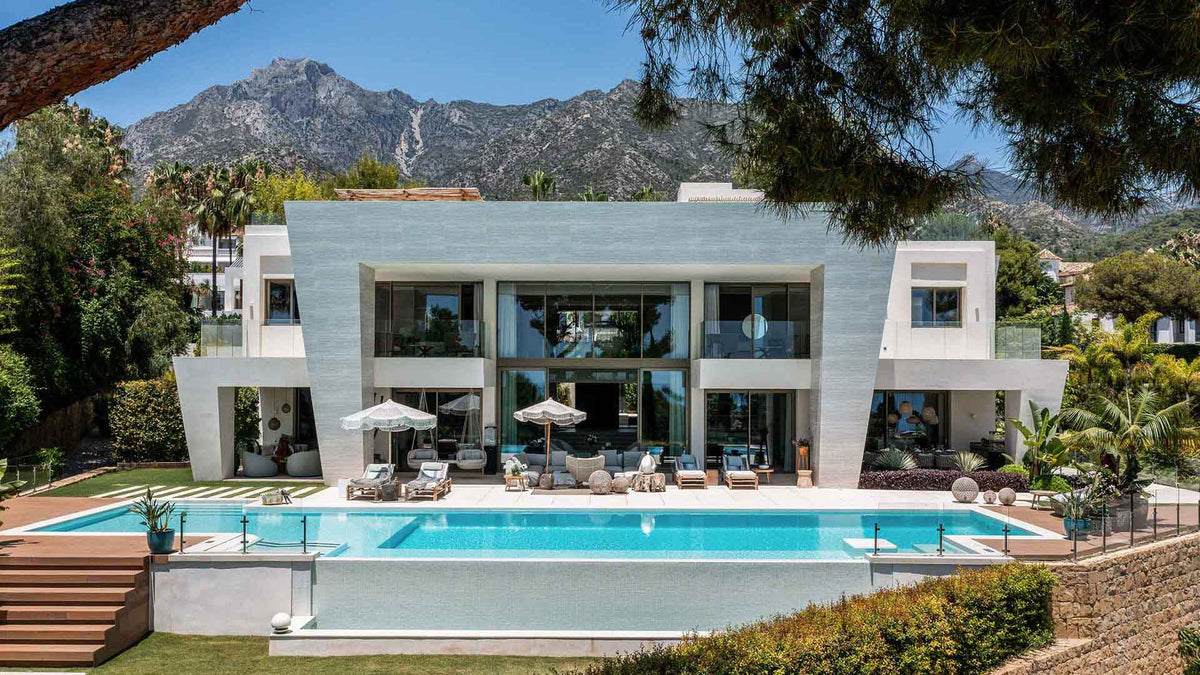 5-Bed Villa Los Angeles