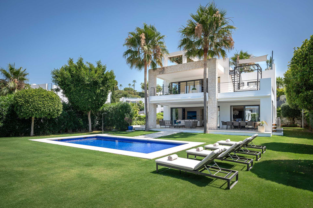 Villa Eva, 6-bed villa in Nueva Andalucia, Marbella – photo 1