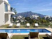 5-bed Villa Fuego