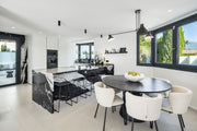 4-Bed Villa Interni