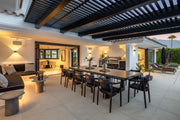 4-Bed Villa Interni
