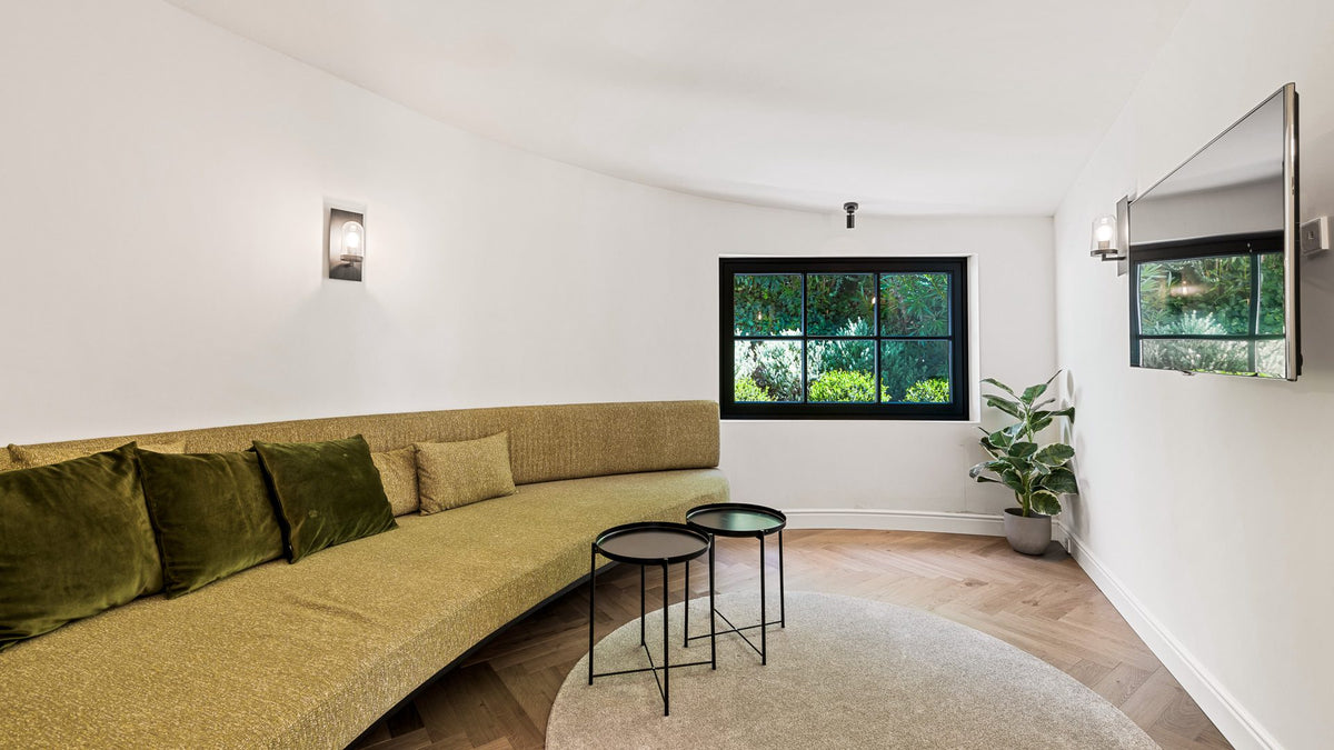 4-Bed Villa La Perla