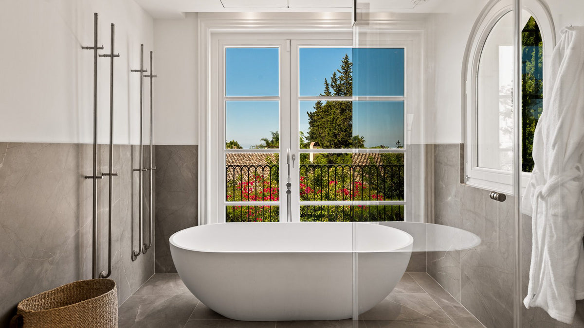 4-Bed Villa La Perla