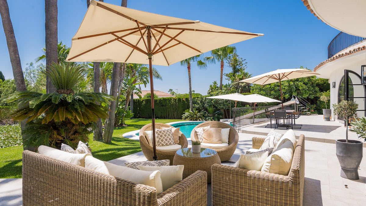 4-Bed Villa La Perla