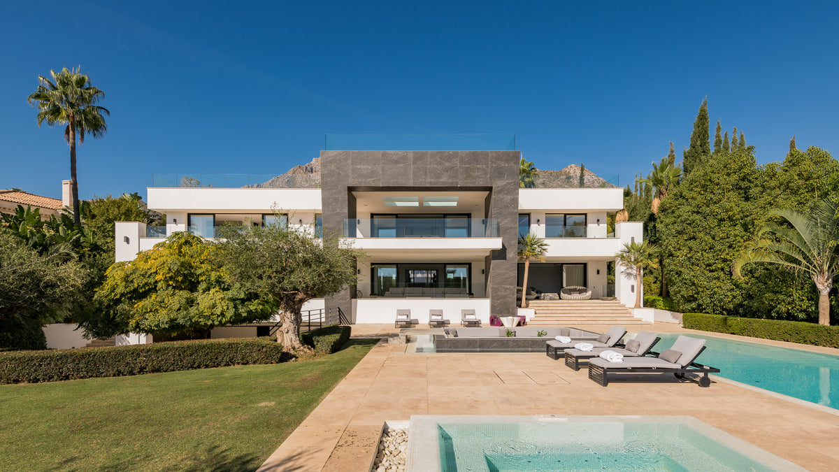6-Bed Villa Avanti