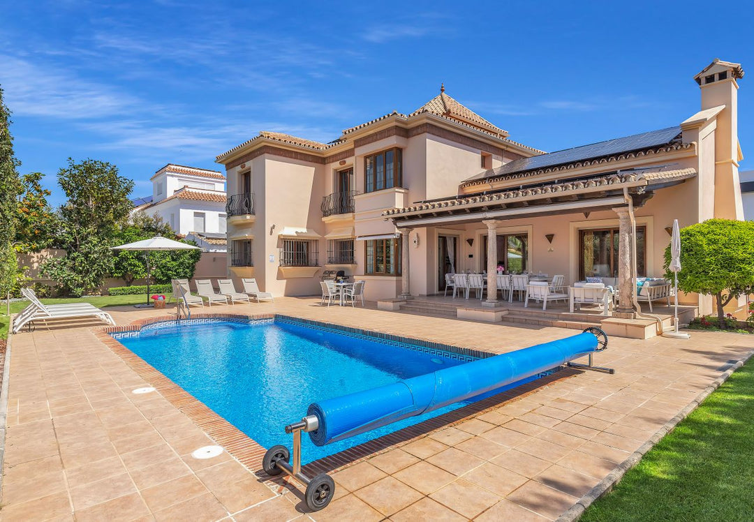 Villa Magnolia, 5-bed villa in San Pedro, Marbella – photo 1