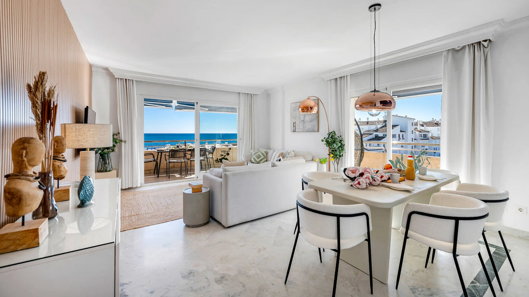 Puerto Banús Sea Front, 3-bed apartment in Puerto Banus, Marbella – photo 1