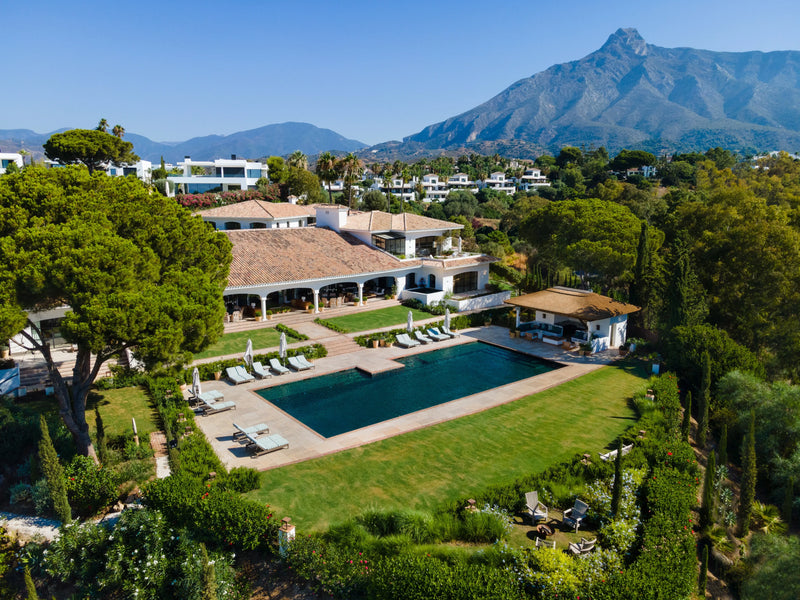Villa Serenita, 11-bed villa on the Golden Mile, Marbella – photo 1