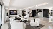 6-Bed Villa Oak