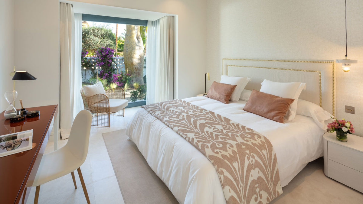 7-Bed Villa Paris